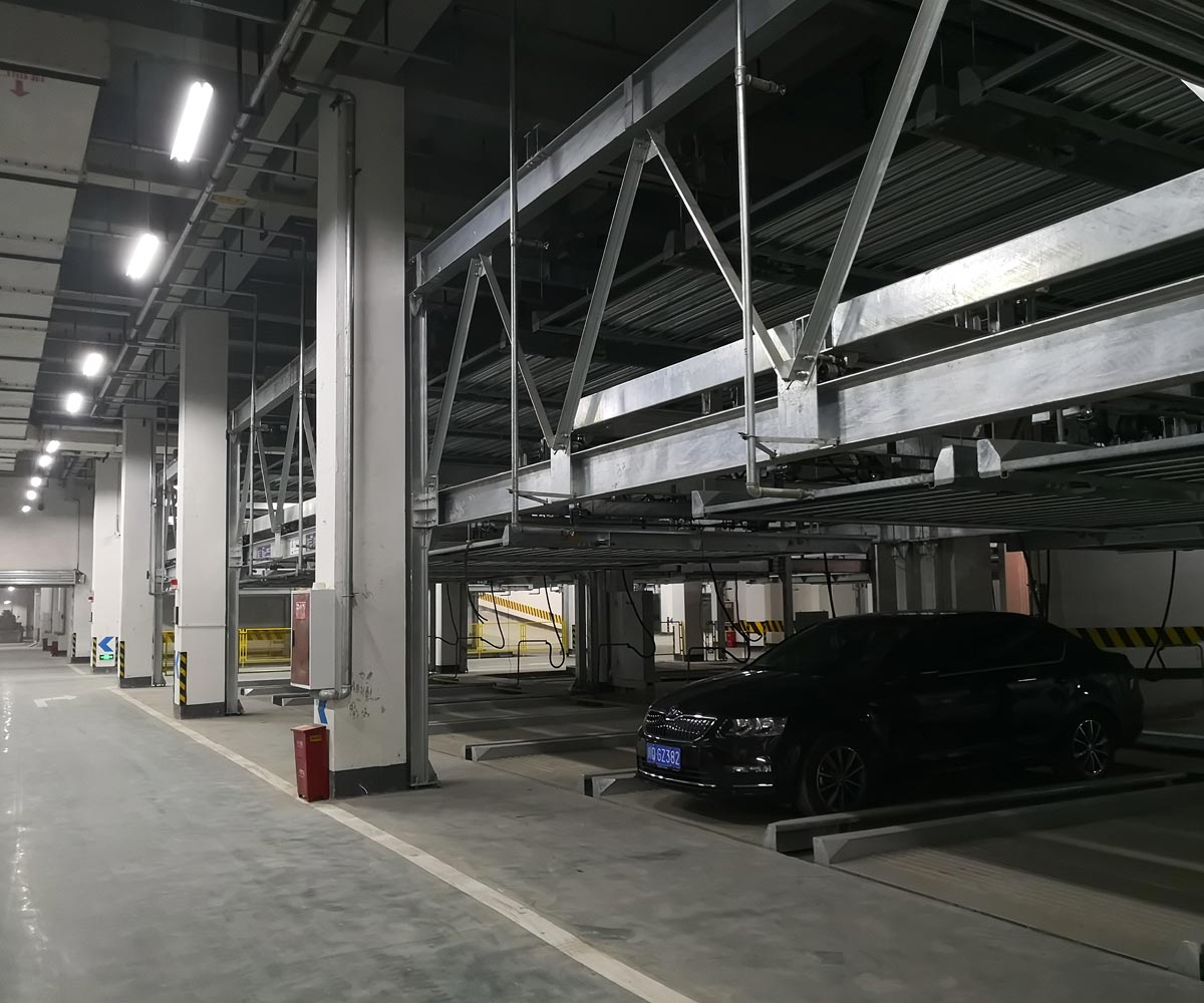 宜州七层升降横移式立体停车设备